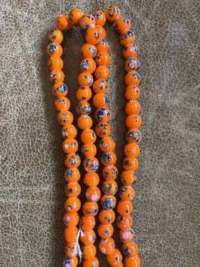 Vintage glass beads 100 bead strand
